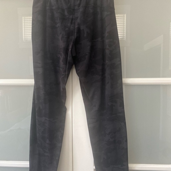 Lululemon Pant - Picture 3 of 3